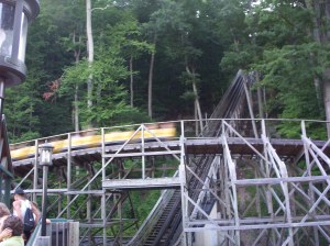 Boulder Dash Roller Coaster Review - Lake Compounce