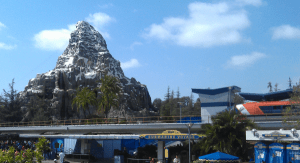 Matterhorn Bobsleds - Disneyland - Review