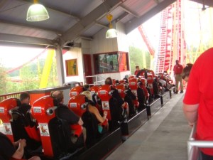 Intimidator 305 Station & Lift