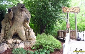 Grizzly Kings Dominion - Roller Coaster Review - Entrance
